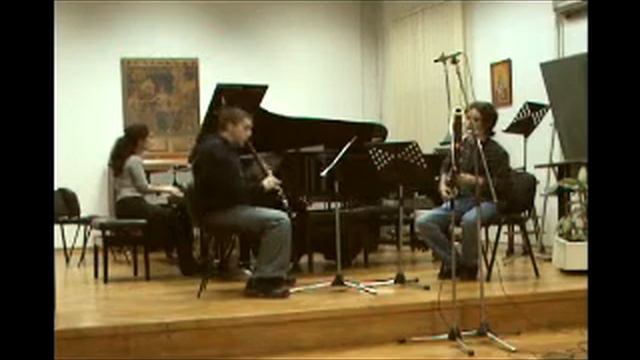 Glinka - Trio - 2. Movement смотреть онлайн