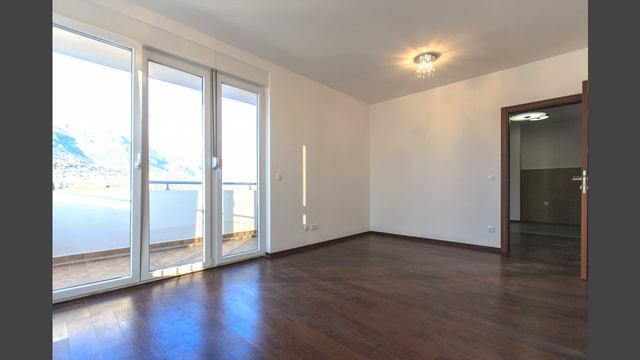 Купить недвижимость в Черногории. VIP - Апартаменты с 3 спальнями с видом на море. смотреть онлайн