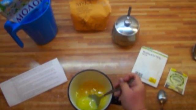 «Кекс в кружке» при помощи печи СВЧ смотреть онлайн