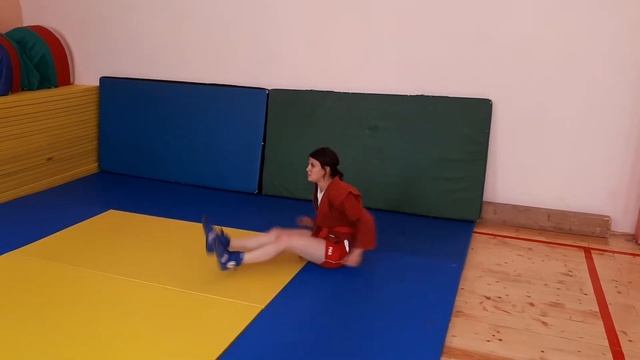 Халикова Аделина, 2003 года рождения, ученица 10 класса, разминка самбо слепые и слабовидящие смотреть онлайн