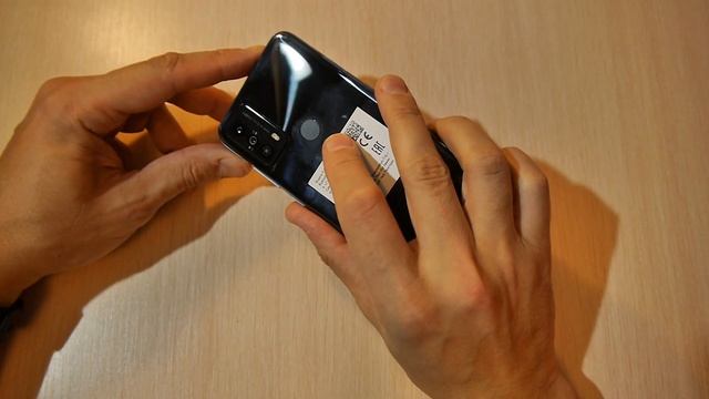 Симпатичный бюджетный смартфон. TCL 20B распаковка и первый взгляд смотреть онлайн