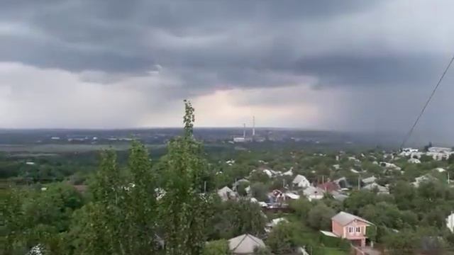 Лисичанск гром и молния 🤔 смотреть онлайн