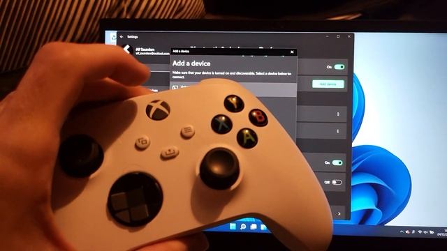 How To Connect an Xbox Series S Controller to a Windows 11 Laptop or PC | Full Tutorial смотреть онлайн