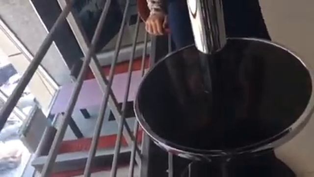 Мы встретели нашу учительницу??•Куда мы пришли на этот раз?? смотреть онлайн