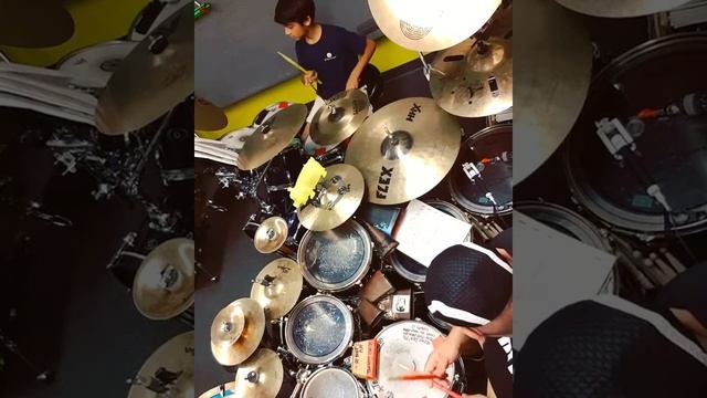 Realistic Rock drums book test number 2 смотреть онлайн