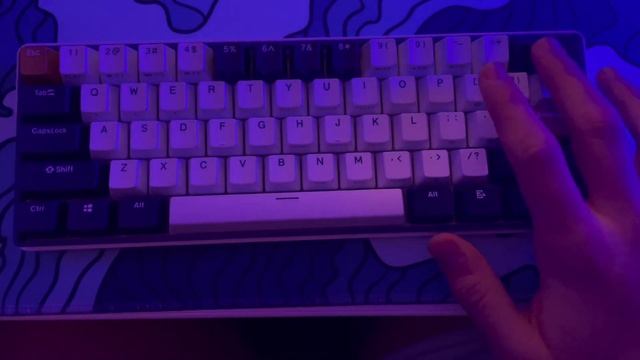 Моя Первая НОРМАЛЬНАЯ Игровая Механическая Клавиатура за 8 000. смотреть онлайн