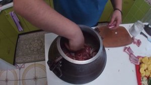 Баранина на Афганском казане в работе нож от  Айдара.