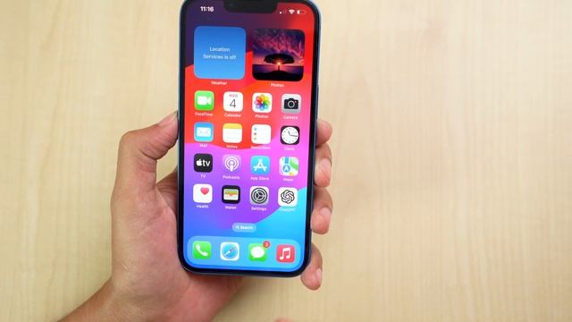 iOS 17.0.3 | iOS 17.0.3 Released - Big Problem Solved? in Hindi смотреть онлайн