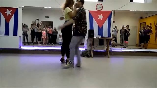 Bachata - Raul&Maria смотреть онлайн