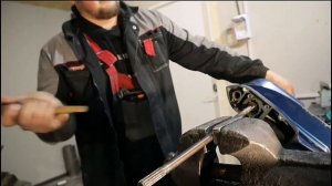 Полный разбор редуктора лодочного мотора Tohatsu 18. Видео в стиле B-roll.