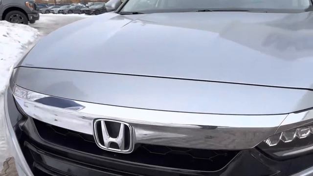 2019 Honda Accord Touring смотреть онлайн