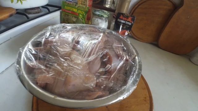 КРОЛИК В СМЕТАНІ // Як смачно приготувати м'ясо кролика. смотреть онлайн