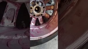 Как отмыть литые диски от металлических вкраплений, и ржавого налета.