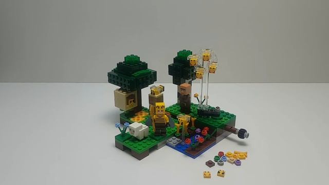 ЛЕГО МАЙНКРАФТ Пчелиная ферма смотреть онлайн
