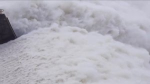 Плотина Итайпу // САМАЯ МОЩНАЯ ГЭС мира (Бразилия)