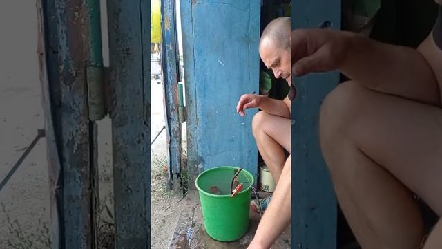 очистка металла от ржавчины электролизом #электролиз смотреть онлайн