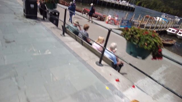 Bowness on Windermere Walk Through Street Scenes 2022 смотреть онлайн