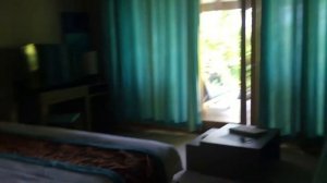 Не большой обзор Canareef Resort Maldives