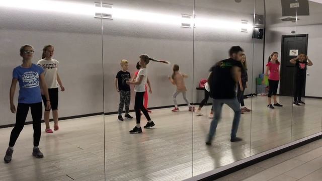 Школа танцев GO Dance смотреть онлайн