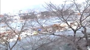 ВОЛНЫ ЦУНАМИ, ЗАФИКСИРОВАННЫЕ С 5-Го ЭТАЖА ЯПОНИЯ 2011 ГОДА, НОВЫЕ НЕВИДИМЫЕ КАДРЫ ЦУНАМИ В ЯПОНИИ