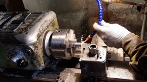 Ротационная прошивка. Прошивка шестигранного отверстия на токарном станке