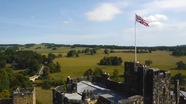 Замок Алнвик(Alnwick castle)-замок Гарри Поттера смотреть онлайн