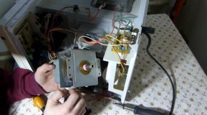 Почини сам Диагностика и ремонт микроволновки Hyundai Не греет