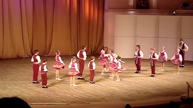 Литовский танец.MPG смотреть онлайн