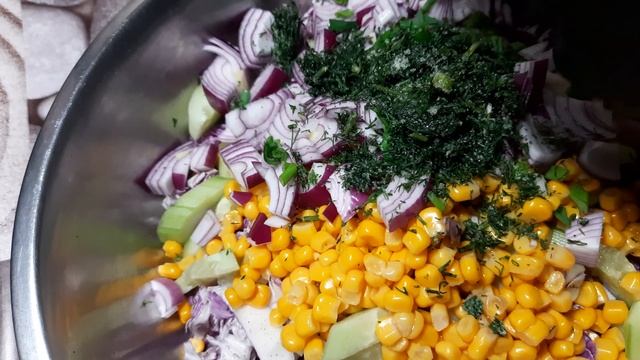 Салат нашвидкоруч з ПЕКІНСЬКОЇ КАПУСТИ. смотреть онлайн