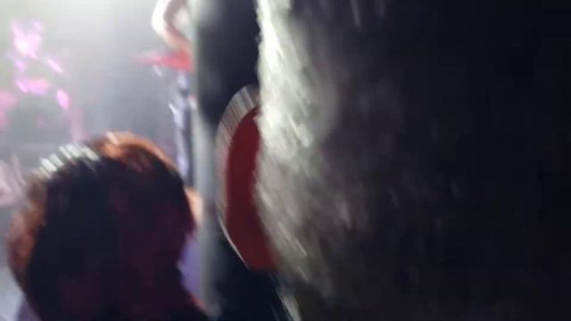 Cavalera - Mass Hypnosis (Partial 2) - LIVE смотреть онлайн