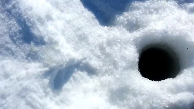 Зимняя рыбалка экспромтом. Применение ватрушки на зимней рыбалке! смотреть онлайн