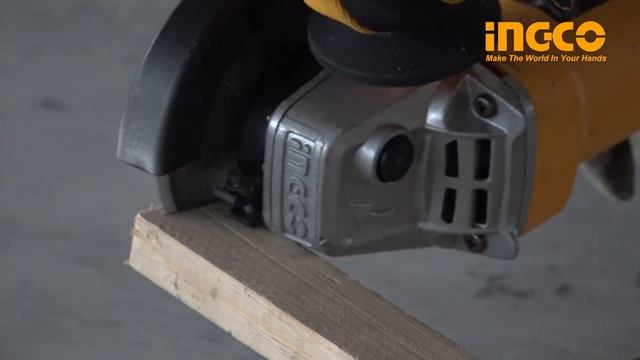 AMOLADORA ANGULAR 4 1/2 MANGO ERGONOMICO INGCO AG10108 смотреть онлайн