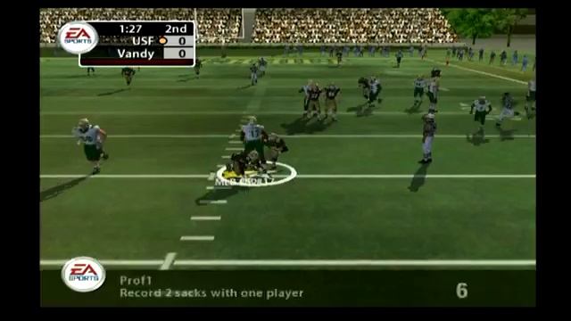 NCAA Football 2005 -- Gameplay (PS2) смотреть онлайн