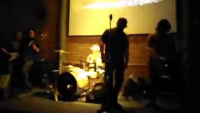 CLAROSCURO (SEEK AND DESTROY) смотреть онлайн