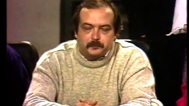 Андрей Козлов о событиях в Москве (04.10.1993) смотреть онлайн