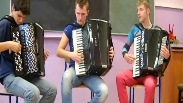 Gigi D'agostino - I'amour Toujours (Crazy Accordion Trio Cover) смотреть онлайн