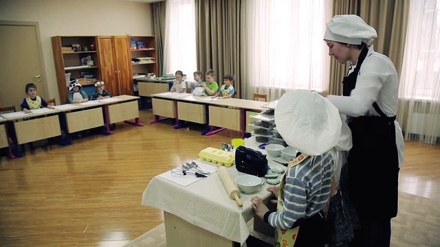 Выездной мастер-класс по росписи пряников от фермы "Лукино" смотреть онлайн