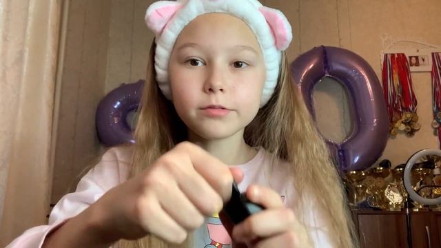 Что лежит в моей косметичке и какой косметикой я пользуюсь смотреть онлайн