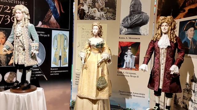 Выставка "Русские монархи. Страницы истории". Павильон #16 на ВДНХ, музей кукол. смотреть онлайн