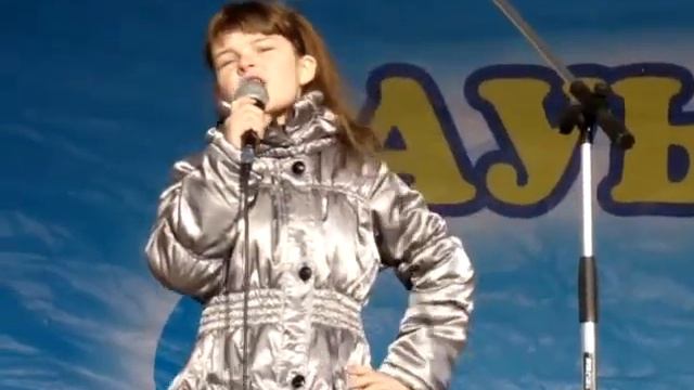 Чабан София Chaban Sophia Пони бегает по кругу Poni begaet po krugu смотреть онлайн