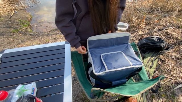 Жена кореянка рыбачит лучше меня ! Первая рыбалка 2023 смотреть онлайн