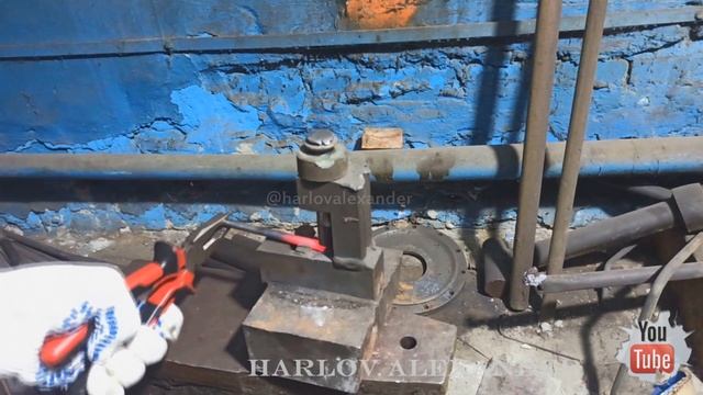 Струбцины своими руками. Making Long Clamps. Изготовление столярных струбцин для склейки щитов. смотреть онлайн