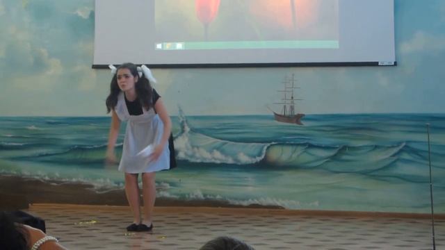 Ученица 1А класса Денисова Дарья ( день учителя) смотреть онлайн