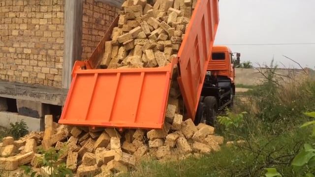 Выгрузка ракушки самосвалом 1500 штук смотреть онлайн