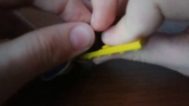 Как сделать гранату из лего из 4 деталей и одной резинки! смотреть онлайн