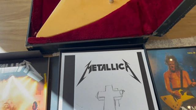 Original James Hetfield Gibson Explorer 1984 | Original Master of Puppets Recording Guitar смотреть онлайн