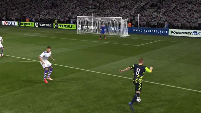 В Защите Два Дебила это Сила 🤣l FIFA 22 Mobile смотреть онлайн