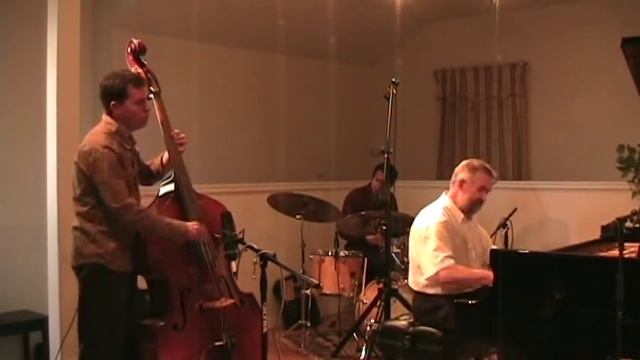 Evgeny Chernonog Trio performs All The Things You Are смотреть онлайн