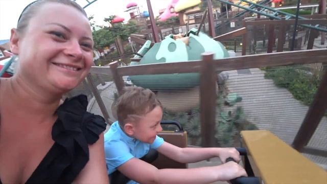 Рай для ребенка. Дубай, поездка в Dubai Park. Аквапарк и Motiongate смотреть онлайн