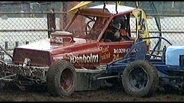1st ever Brisca F1 at Belle Vue Kirkmanshulme Lane, 30MAY99 смотреть онлайн